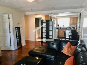 305 Summit Ave in Boston, MA - Building Photo - Building Photo