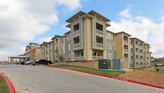 Ascent Cresta Bella in San Antonio, TX - Foto de edificio - Building Photo