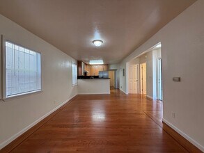 2238 E 21st St in Oakland, CA - Building Photo - Building Photo