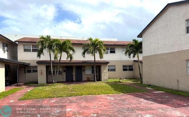 20 NW 7th Ave in Pompano Beach, FL - Building Photo