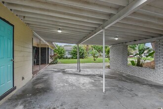 3300 Flowertree Rd in Belle Isle, FL - Building Photo - Building Photo