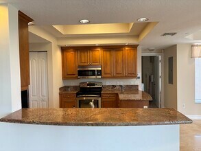 1395 S Ocean Blvd in Pompano Beach, FL - Building Photo - Building Photo