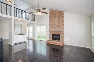 3534 Duncaster Dr in Missouri City, TX - Building Photo - Building Photo