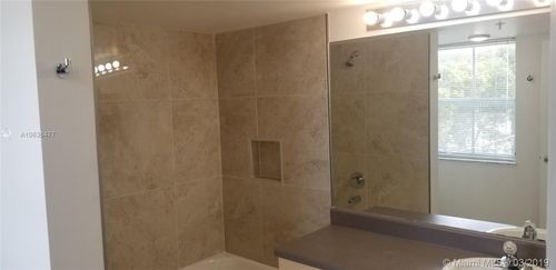 2451 Centergate Dr-Unit -30B in Miramar, FL - Building Photo - Building Photo