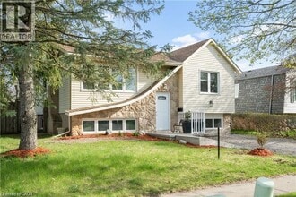 54 Oriole Pkwy in Brantford, ON - Building Photo - Building Photo