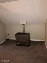 1276 Francis Ave-Unit -# 2 in Muskegon, MI - Building Photo - Building Photo