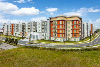 Deseo Grande in Orlando, FL - Building Photo - Building Photo