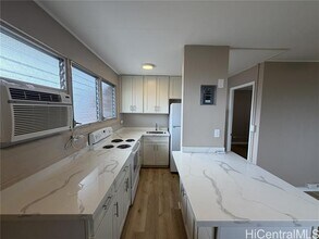 733 Coolidge St in Honolulu, HI - Building Photo - Building Photo