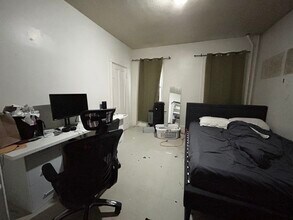 55 Hillside St, Unit 2 in Boston, MA - Building Photo - Building Photo