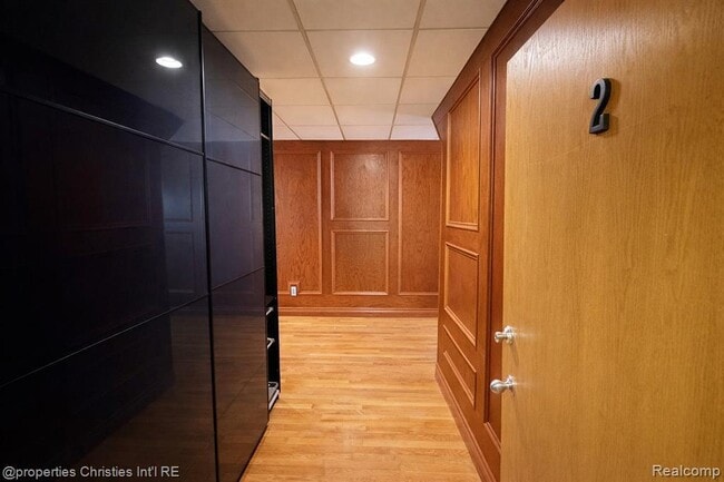 property at 35 N Saginaw St