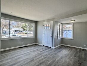 914 Galena St in Aurora, CO - Building Photo - Building Photo