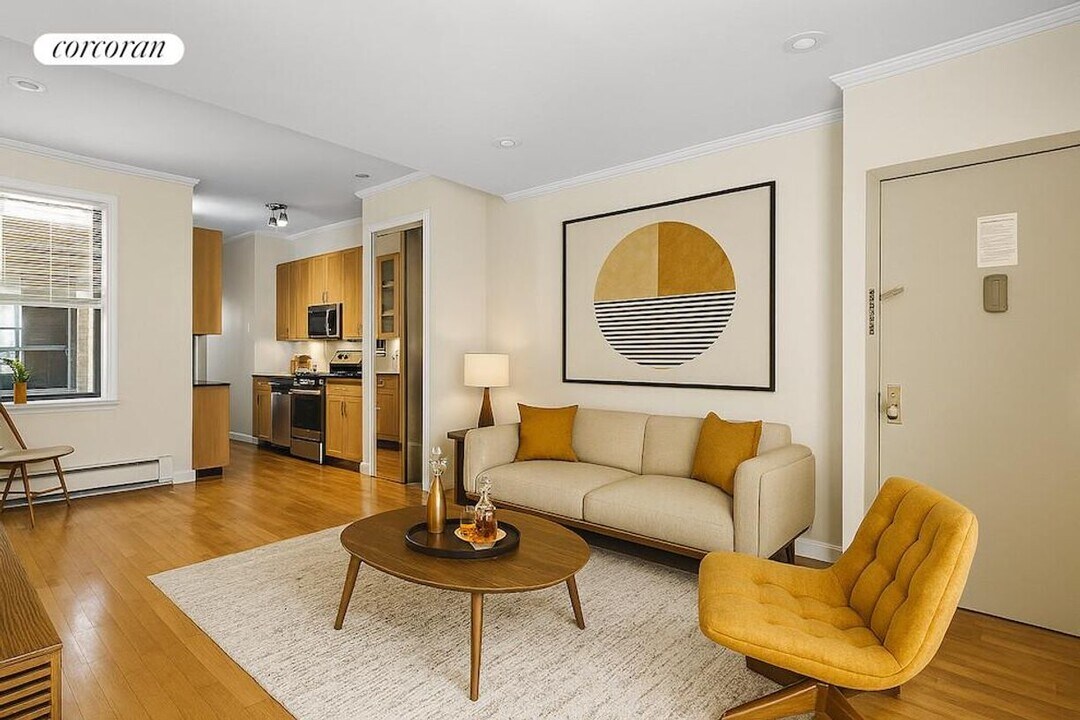 206 E 124th St in New York, NY - Building Photo