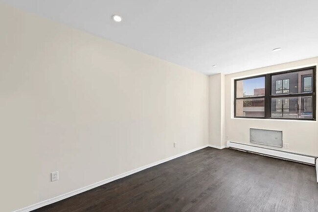 825 Madison St, Unit #2 in Brooklyn, NY - Building Photo - Building Photo