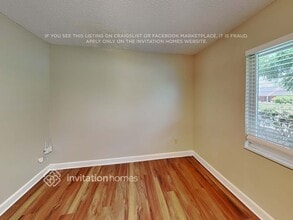 5038 Hidden Springs Blvd in Orlando, FL - Foto de edificio - Building Photo