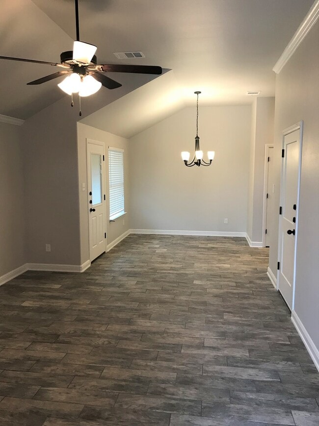 5809 Luminous Ln in Killeen, TX - Building Photo - Building Photo