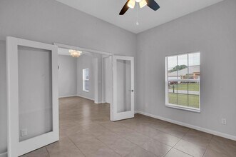 1445 SW Leisure Ln in Port St. Lucie, FL - Building Photo - Building Photo