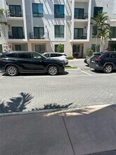 4670 NW 84th Ave in Doral, FL - Building Photo - Building Photo
