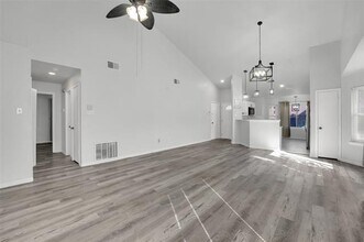 6016 Glenwood Dr in Arlington, TX - Building Photo - Building Photo