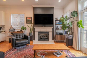 1132 W 17th St in Chicago, IL - Building Photo - Building Photo