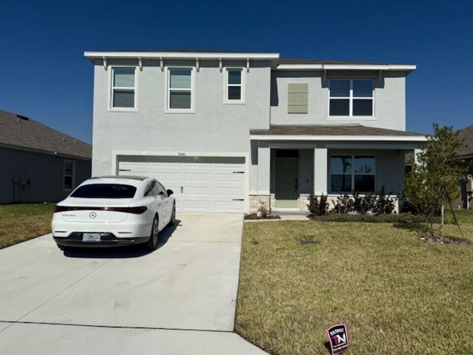 3440 Ivy Holw Dr in Plant City, FL - Building Photo