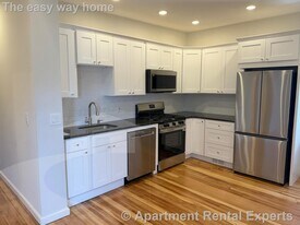 172 Putnam Ave, Unit #2 in Cambridge, MA - Building Photo