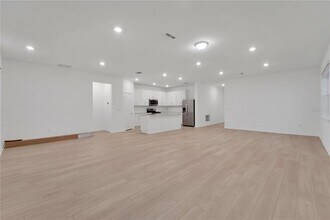 6573 Asbury Barnes Ln in Wesley Chapel, FL - Building Photo - Building Photo