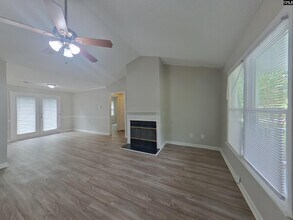 208 Dutch Dr in Irmo, SC - Building Photo - Building Photo