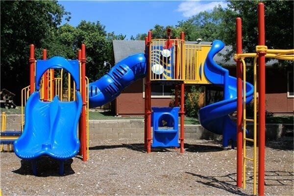 919 Sutton Dr in San Antonio, TX - Building Photo - Building Photo