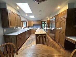 33550 Woodland Dr in Evergreen, CO - Building Photo - Building Photo