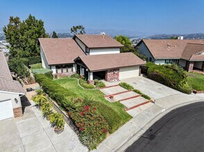 314 S Smokeridge Terrace in Anaheim, CA - Building Photo - Building Photo