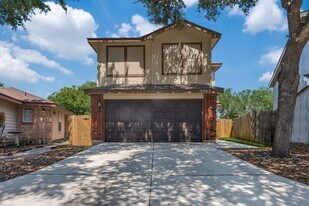 8903 Gill Bridge in San Antonio, TX - Building Photo