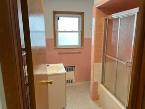 421 Hamilton St, Unit 1 in Harrison, NJ - Building Photo - Building Photo