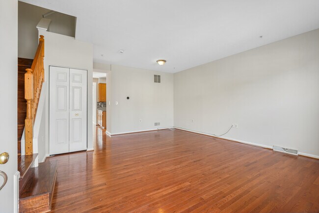 1119 Pennywort Cir in Eldersburg, MD - Building Photo - Building Photo