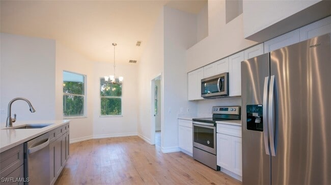 3660 31st Ave SW in Naples, FL - Building Photo - Building Photo