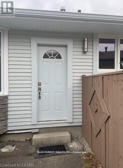 19 Constable St in London, ON - Building Photo - Building Photo