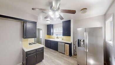 161 Fisher Ct in Calimesa, CA - Building Photo - Building Photo