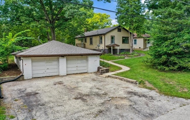 6425 Maple Ave, Unit 1 Bed in Spring Grove, IL - Building Photo - Building Photo
