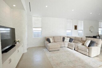 332 Blue Blaze Trl in Georgetown, TX - Building Photo - Building Photo