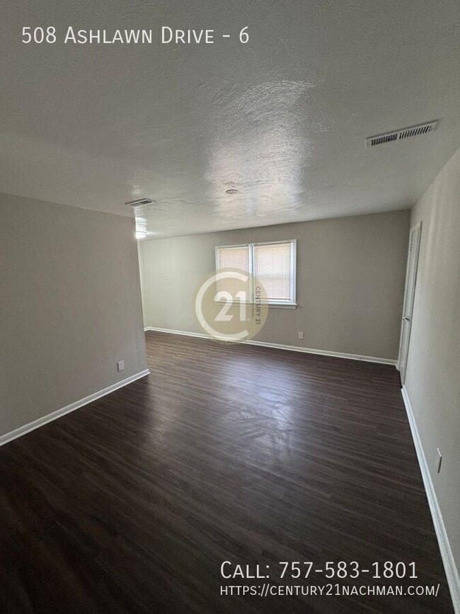 508 Ashlawn Dr in Norfolk, VA - Building Photo - Building Photo