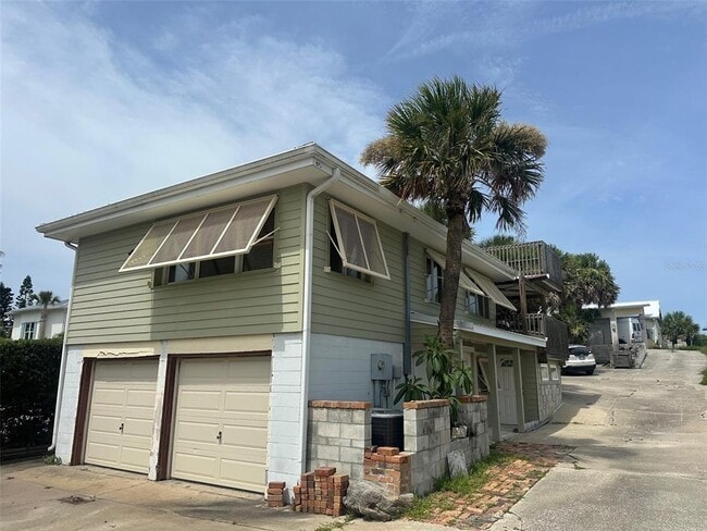 1207 N Atlantic Ave in New Smyrna Beach, FL - Building Photo - Building Photo