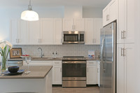 CityLine - Jersey City West in Jersey City, NJ - Building Photo - Interior Photo