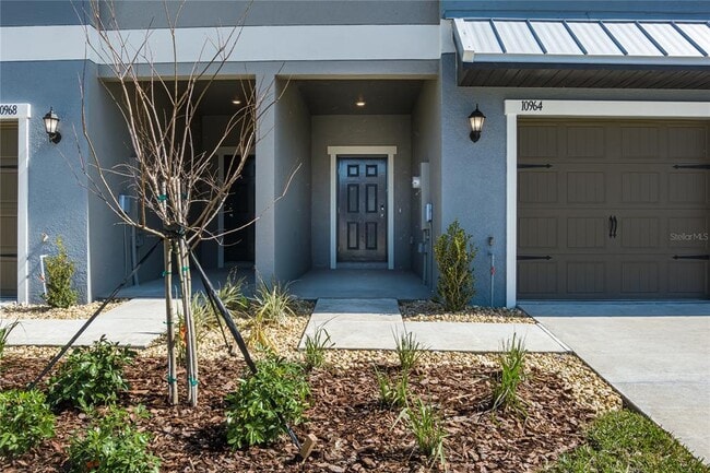 property at 10964 65th Ter E