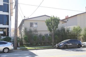 11522 Ohio Ave in Los Angeles, CA - Building Photo - Building Photo