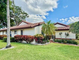 5462 Palm Springs Ln in Boynton Beach, FL - Building Photo