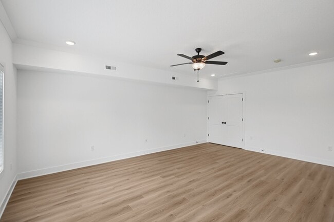 Fairview Crossing Townhomes in Smithville, MO - Building Photo - Building Photo