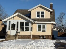 234 5th Ave N in South St. Paul, MN - Building Photo