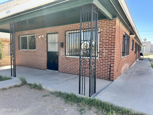 property at 3912 Polk Ave