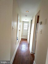 1906 Fleet St in Baltimore, MD - Building Photo