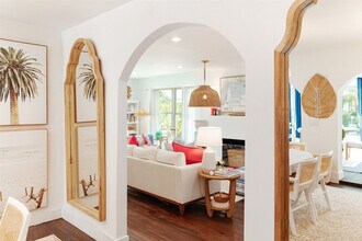 610 38th St in West Palm Beach, FL - Foto de edificio - Building Photo