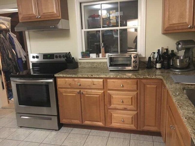 24975 Franklin Park Dr in Franklin, MI - Building Photo - Building Photo